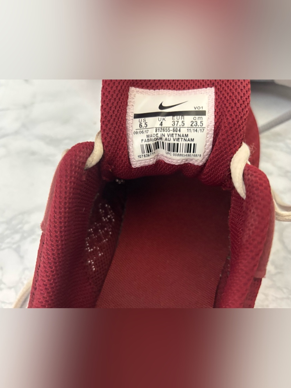 Nike Womens Tanjun Red Burgundy Gray White Running Shoes Sz 6.5 Lot Of 2 - Picture 8 of 9